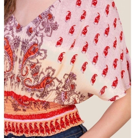 Francesca’s Serena Smocked Waist Paisley Blouse NWT - Picture 2 of 8